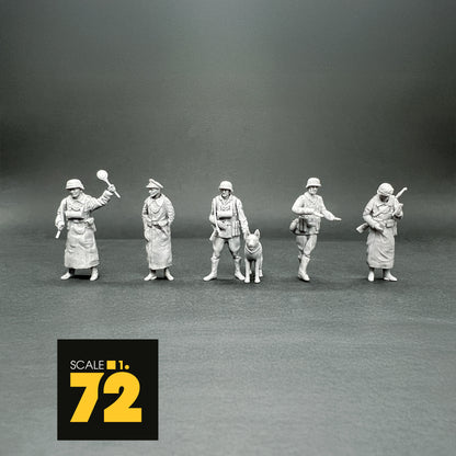1/72 Figurines en résine 25 mm – Policiers allemands Feldgendarme | War Models Kit