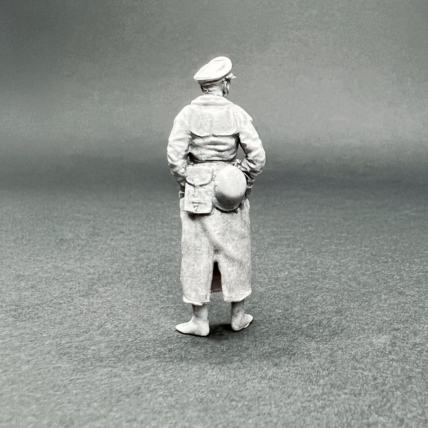 1/72 Figurines en résine 25 mm – Policiers allemands Feldgendarme | War Models Kit