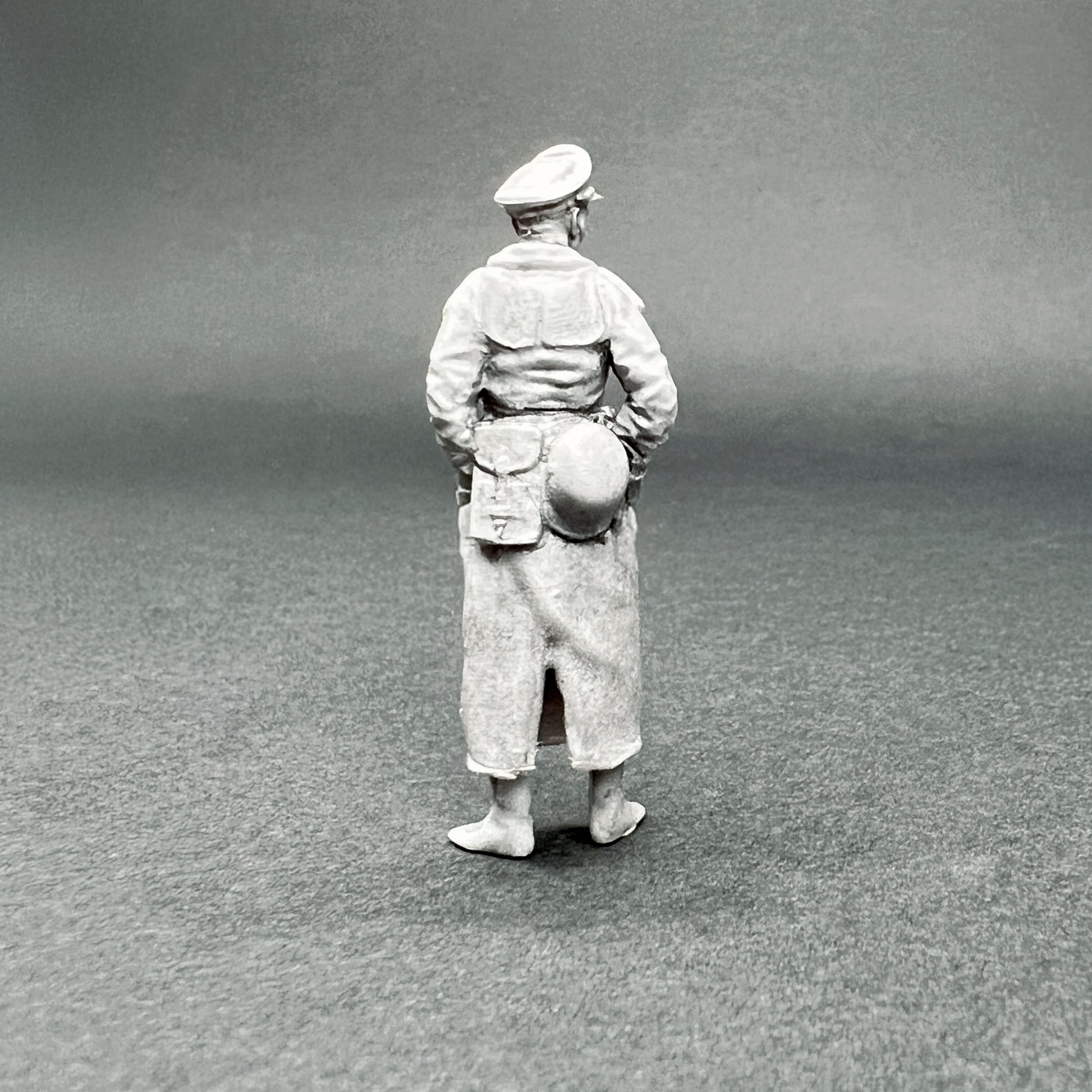 1/72 Figurines en résine 25 mm – Policiers allemands Feldgendarme | War Models Kit