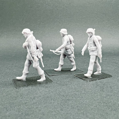 1/72 Figurines Allemandes - Colonne en marche - Set 01